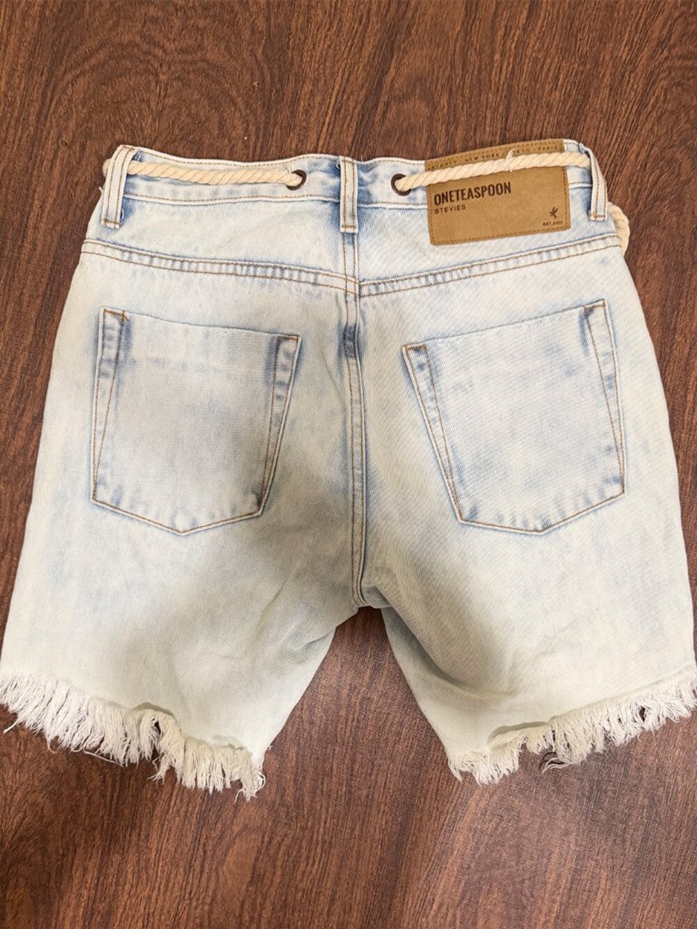 One Teaspoon Stevies Shorts - Size 24 - Picture 5 of 7